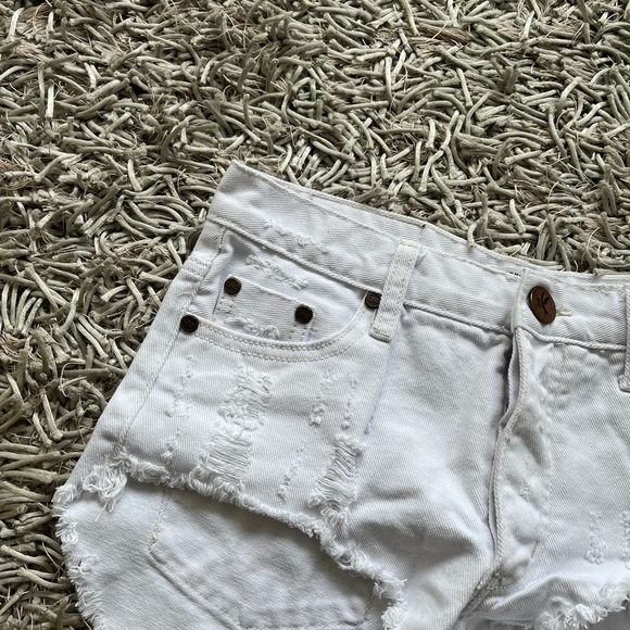 ONE x ONE TEASPOON Short White Women's Sz 23 US - Picture 2 of 7